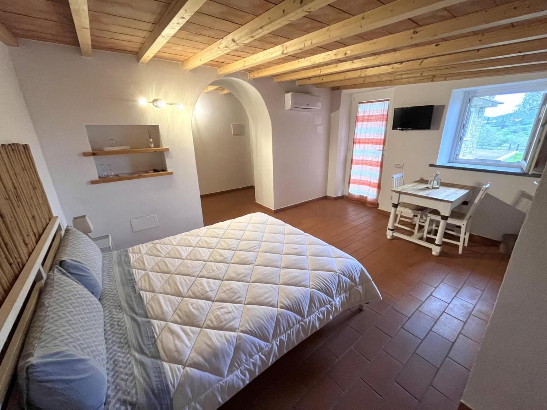 B&B Alla Fortezza Сарцана Экстерьер фото